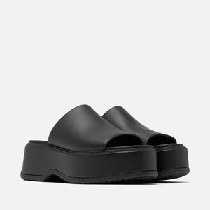 Sorel Dayspring Black Slide Platform Sandals Size 9